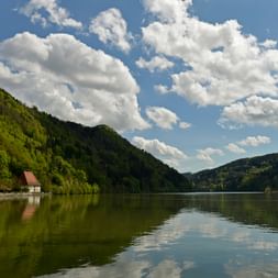 Rad und Schiff Donau