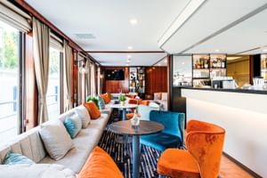 Bar MS Vivienne