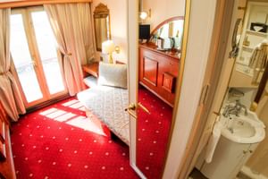 Donau mit Rad und Schiff