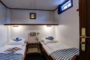 MS Flora cabin with separate beds
