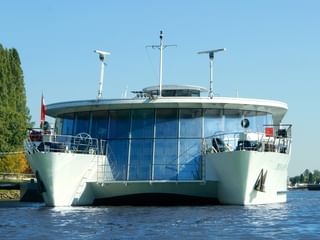 Donau Rad und Schiff