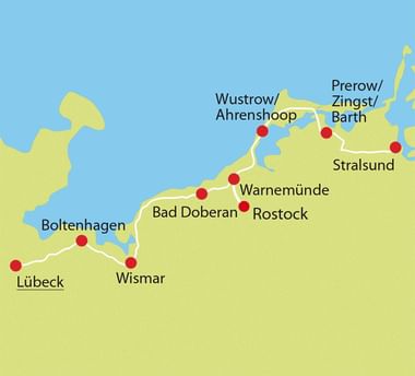 Karte mit Radroute entlang der deutschen Ostseeküste von Lübeck nach Stralsund über Wismar, Boltenhagen, Bad Doberan, Rostock und Warnemünde.