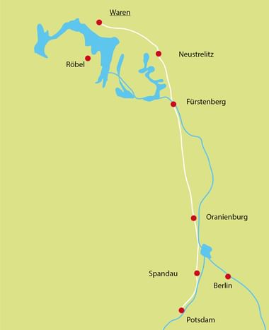 Karte des Havel-Radwegs mit blauen Wasserwegen und roten Markierungen für Städte: Waren, Röbel, Neustrelitz, Fürstenberg, Oranienburg, Berlin, Spandau, Potsdam.
