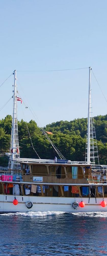 Sailing ship Dalmatino