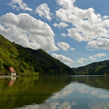Rad und Schiff Donau