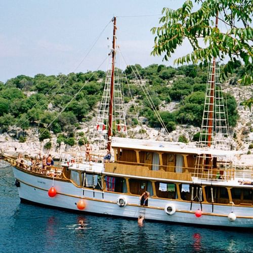 Sailing ship Dalmatino