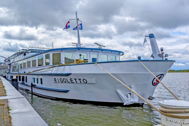 Schiff MS Rigoletto