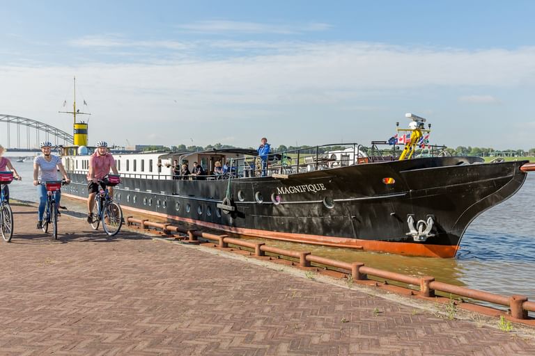Rad und Schiff Holland